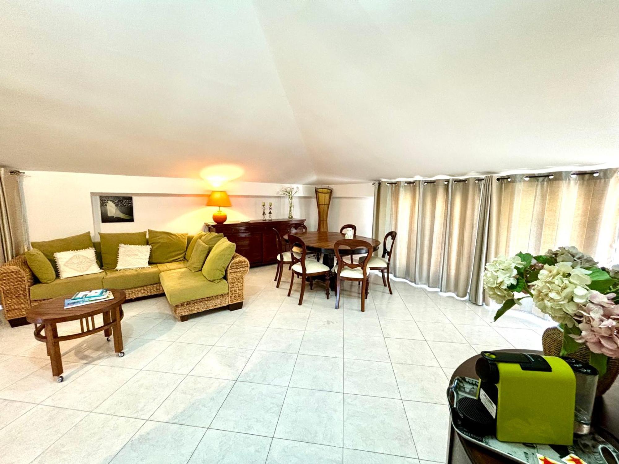 Longlife Isbingias Apartment Каляри Екстериор снимка
